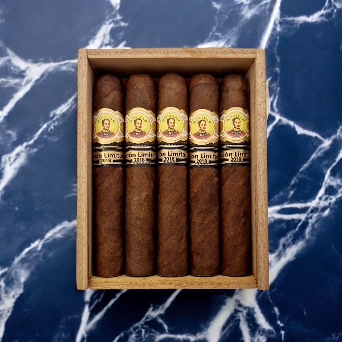 BOLIVAR SOBERANO THE VAULT EL 2018 FULL BOX 10'S — Rhein 1905
