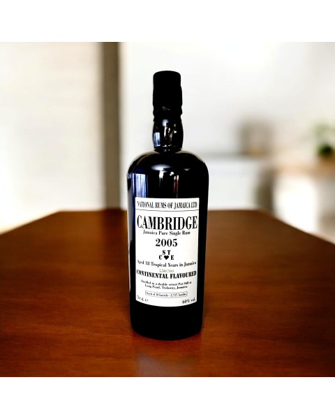 CAMBRIDGE JAMAICA RUM 2005 — Rhein 1905