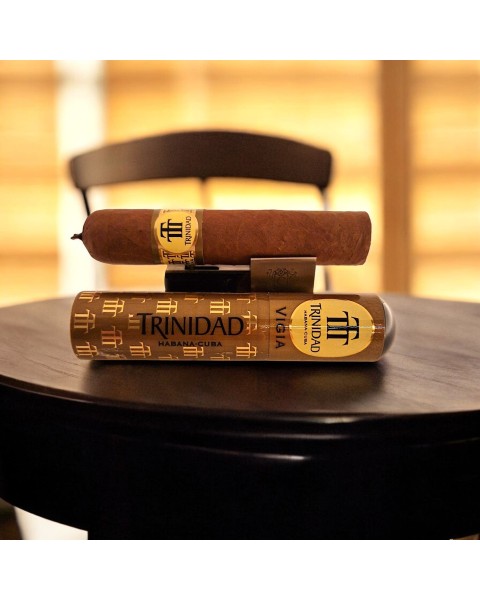 TRINIDAD VIGIA TUBOS CARDBOX /3 — Rhein 1905