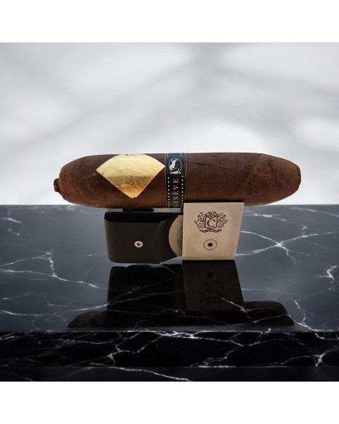 CAVALIER DE GENEVE - BLACK II TEMPURA — Rhein 1905