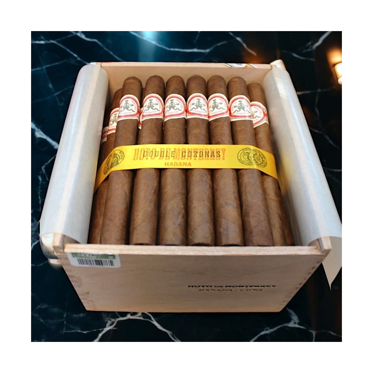 HOYO DE MONTERREY DOUBLE CORONA CAB 50 — Rhein 1905