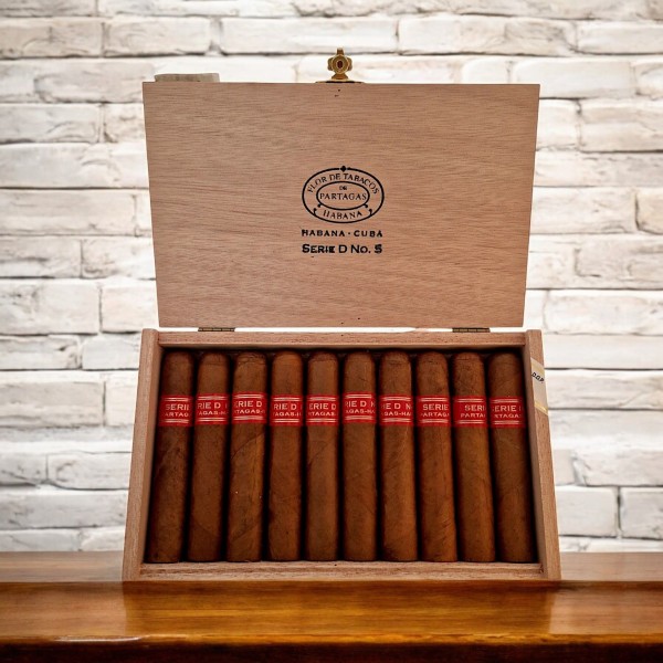 PARTAGAS SERIE D5 / 10'S — Rhein 1905
