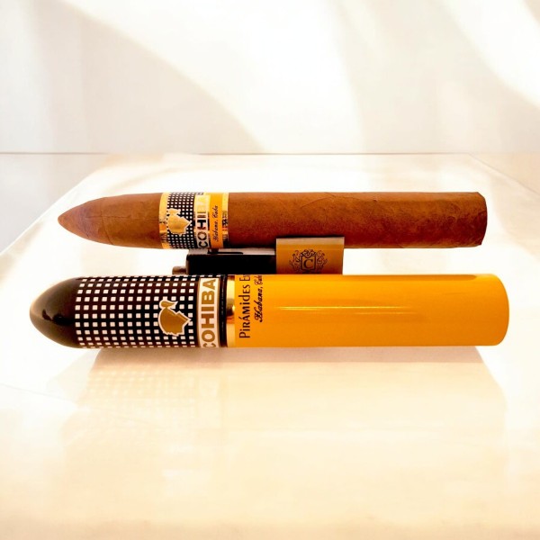 COHIBA PIRAMIDES EXTRA TUBOS CARDBOX/3 — Rhein 1905