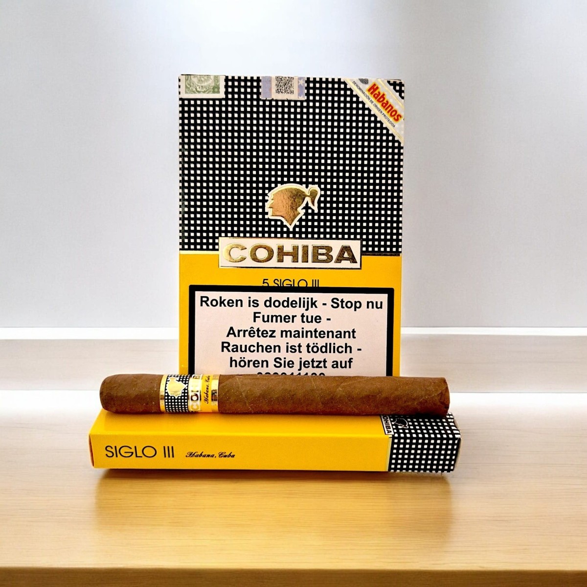 COHIBA SIGLO III CARDBOX /5 — Rhein 1905