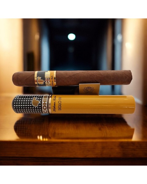 COHIBA SIGLO IV TUBOS CARDBOX /3 — Rhein 1905