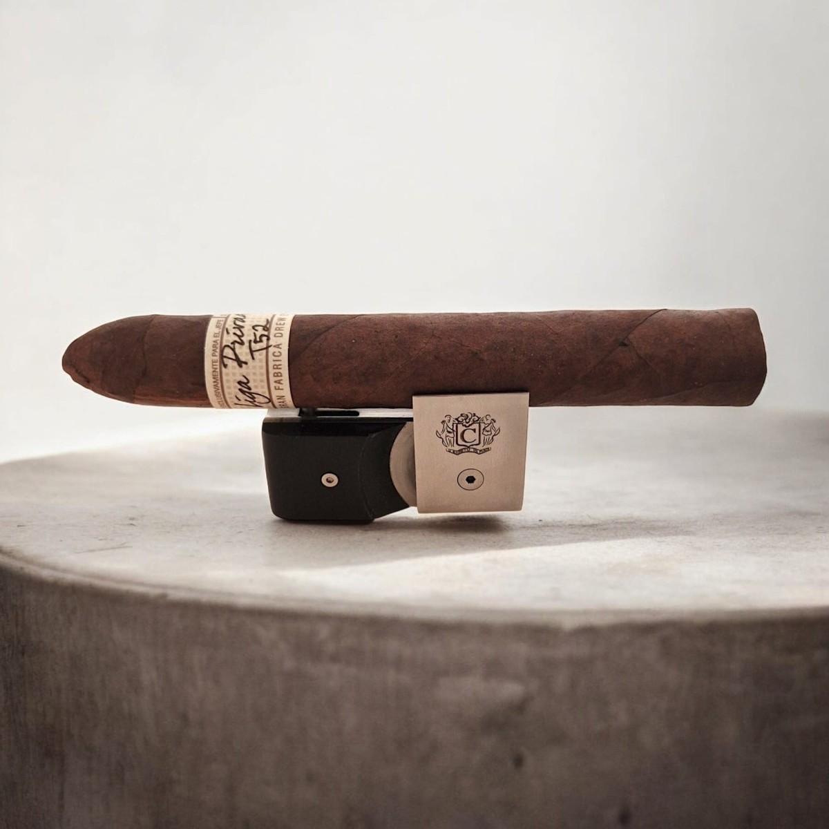 DREW ESTATE LIGA PRIVADA T 52 BELICOSO — Rhein 1905