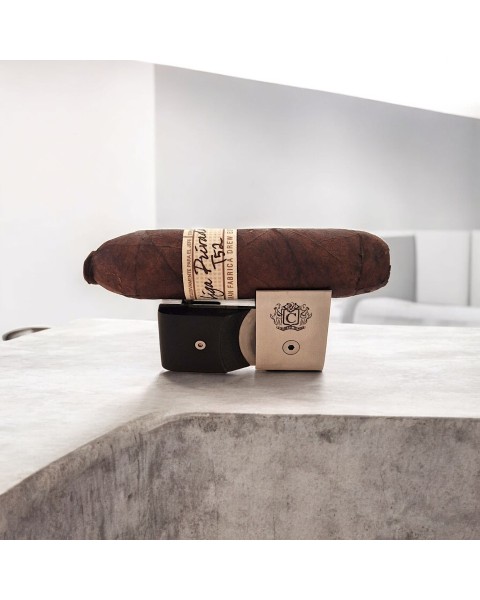 DREW ESTATE LIGA PRIVADA T52 FLYING PIG — Rhein 1905