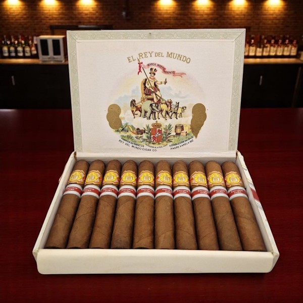 EL REY DEL MUNDO INFANTES ER CUBA 2013 - BOX 10'S — Rhein 1905