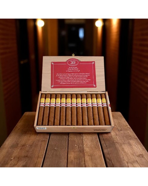 EL REY DEL MUNDO WALK IN HUMIDOR ER DUTY FREE BEYROUTH 2017 - BOX 25'S — Rhein 1905