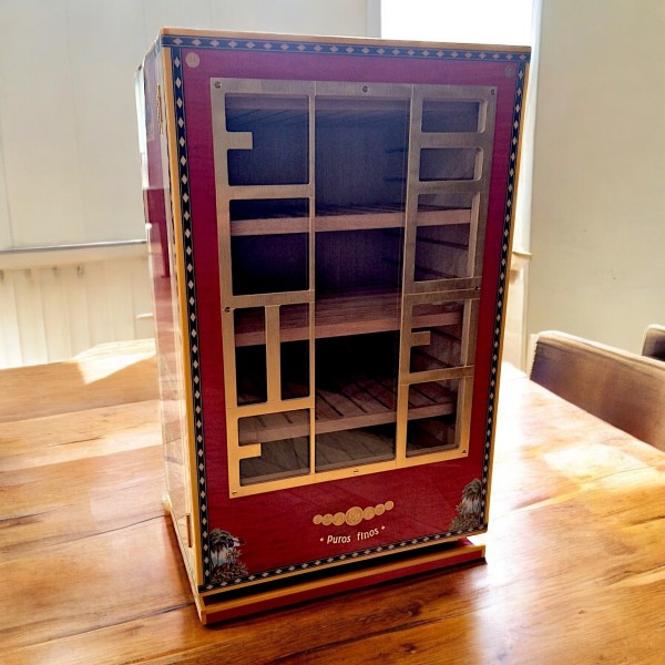 ELIE BLEU FLOR DE ALBA CABINET 150 CIGARS — Rhein 1905