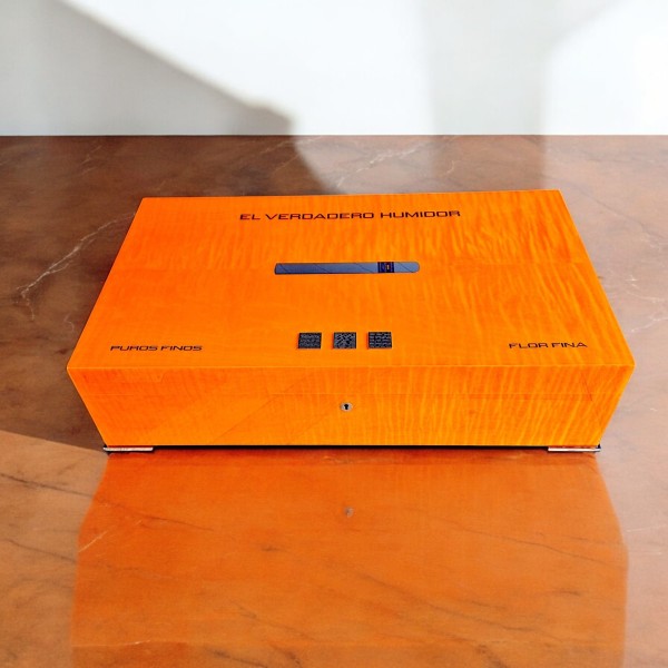 ELIE BLEU NOUVELLE MEDAILLE SYCOMORE ORANGE 250 CIG — Rhein 1905