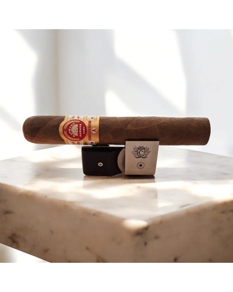H. UPMANN CONNOSSIEUR A UNIT — Rhein 1905