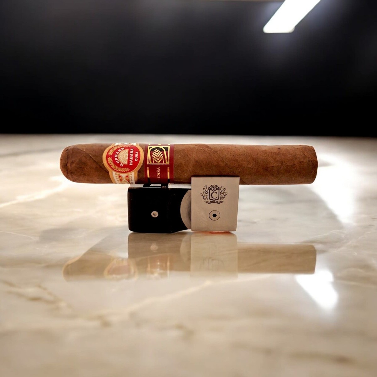 H. UPMANN ROYAL ROBUSTO LCDH - UNIT — Rhein 1905