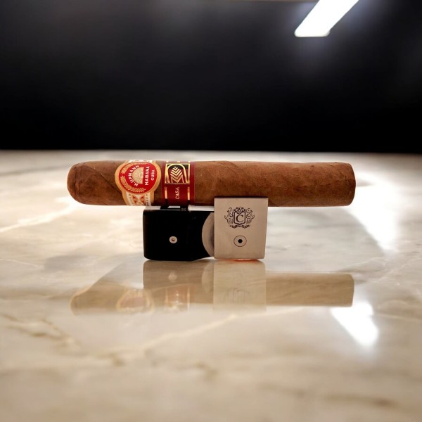 H. UPMANN ROYAL ROBUSTO LCDH - UNIT — Rhein 1905