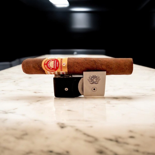 H.UPMANN CONNOSSIEUR 1 UNIT — Rhein 1905
