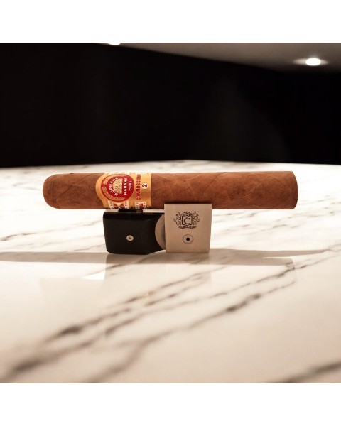 H.UPMANN CONNOSSIEUR 2 UNIT — Rhein 1905