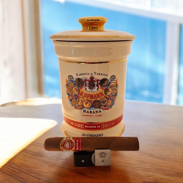 H.UPMANN JAR MAGNUM 56 — Rhein 1905