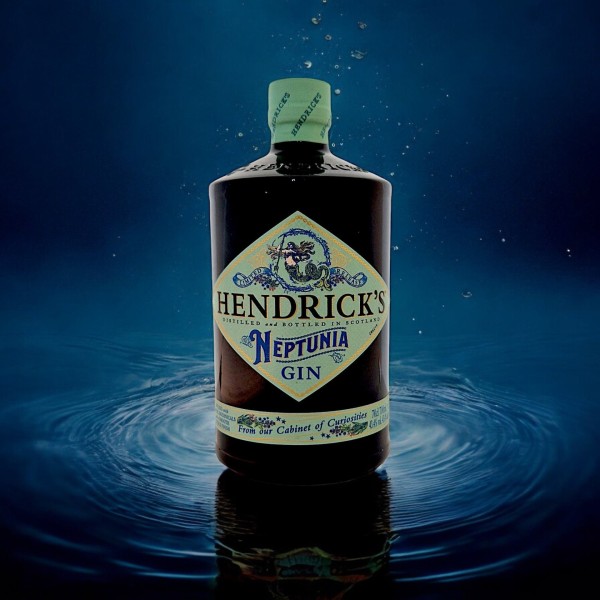 HENDRICK'S GIN NEPTUNIA LIMITED EDITION — Rhein 1905