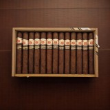 HOYO DE MONTERREY EPICURE ESPECIAL EL 2004 - BOX 25'S — Rhein 1905