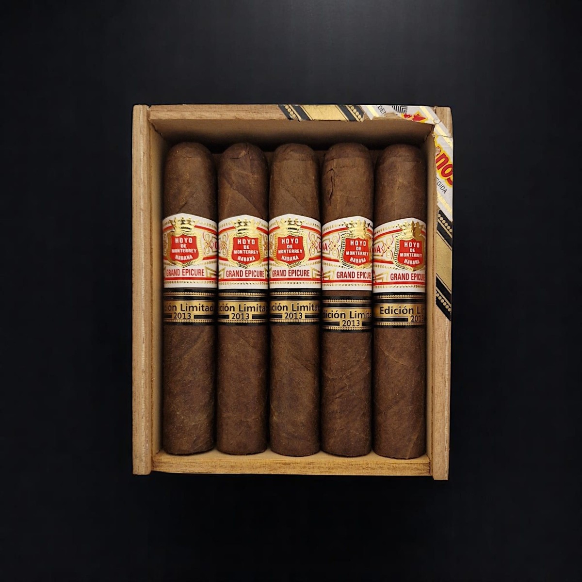 HOYO DE MONTERREY GRAND EPICURE EL 2013 - BOX 10'S — Rhein 1905
