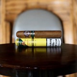 MONTECRISTO OPEN EAGLE TUBOS CARDBOX/3 — Rhein 1905