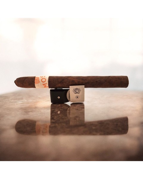 MOSH CIGAR DOUBLE CORONA — Rhein 1905