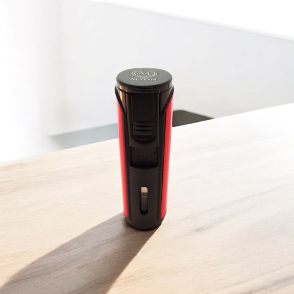 MYON CABIS 5-JET LIGHTER WHIT PIERCER RED — Rhein 1905