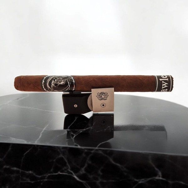 BLACK LABEL LAWLESS CHURCHILL 7X48 — Rhein 1905