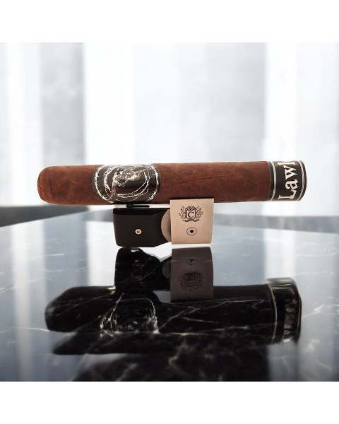 BLACK LABEL LAWLESS GRAN TORO 6X60 — Rhein 1905
