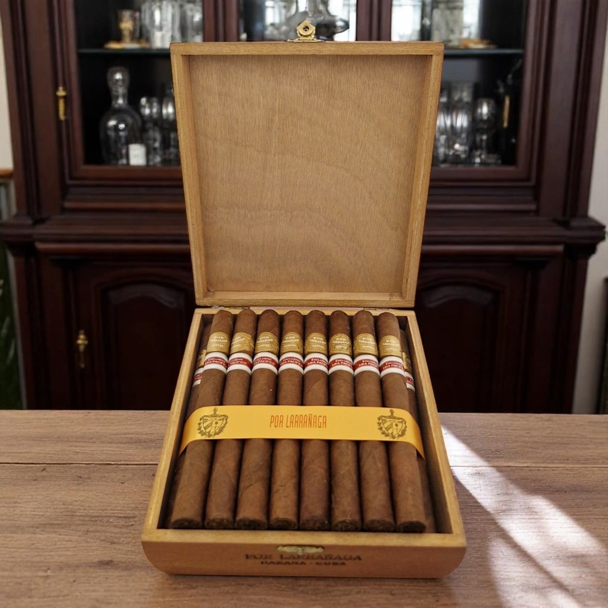 POR LARRANAGA ENCANTOS ER ASIA PACIFICO 2010 / 25'S — Rhein 1905