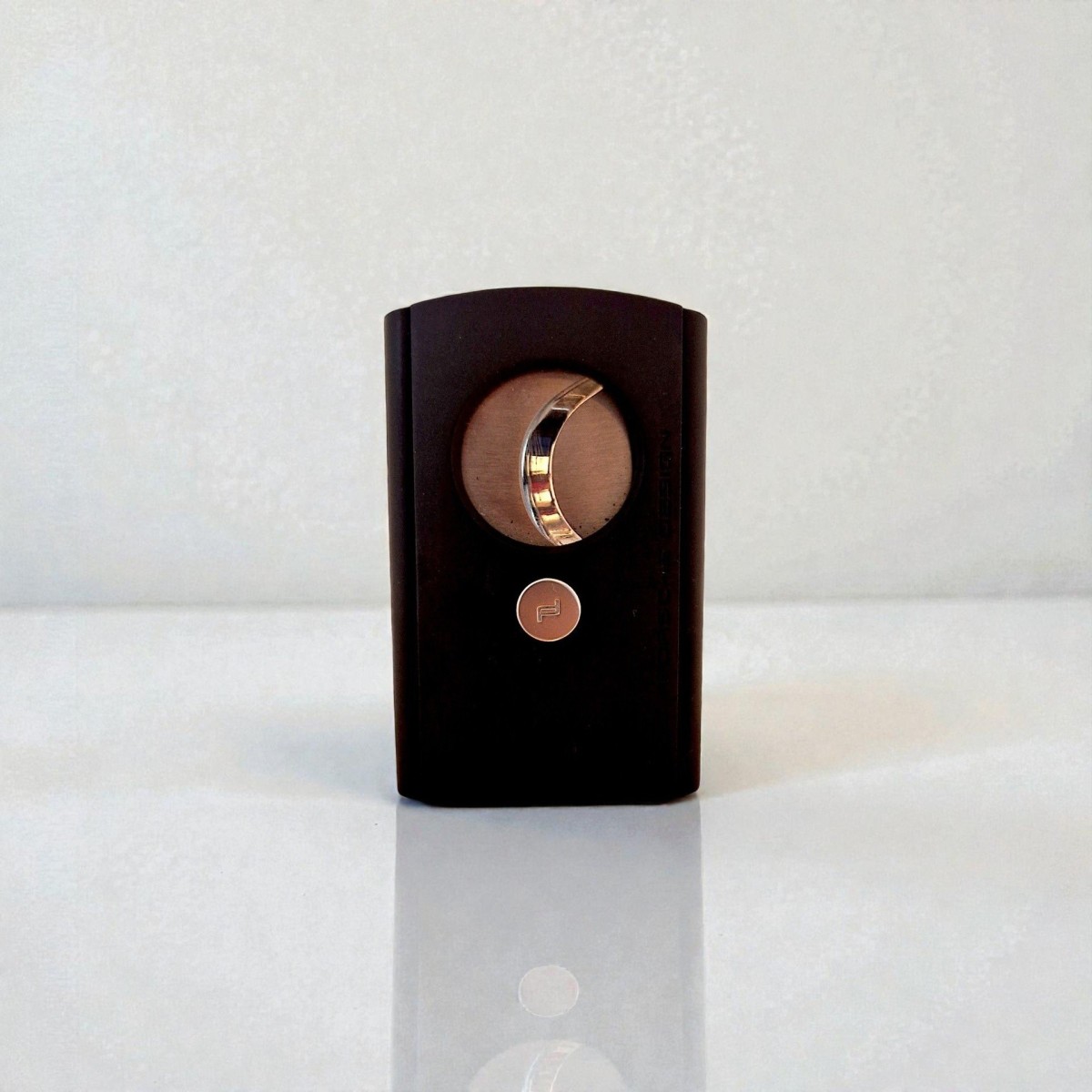 PORSCHE DESIGN P3621/01 CUTTER 60 BLACK — Rhein 1905