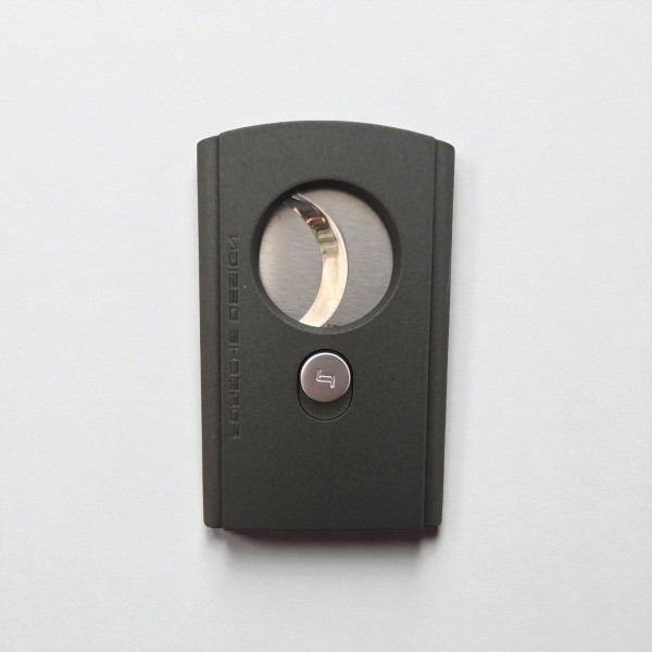 PORSCHE DESIGN P3621/02 CUTTER 60 GRAU — Rhein 1905
