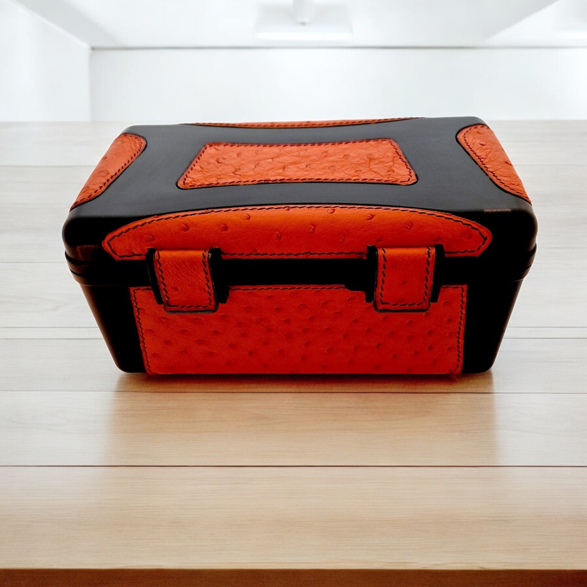 RHEIN CIGAR CASE 15 OSTRICH LEATHER ORANGE — Rhein 1905