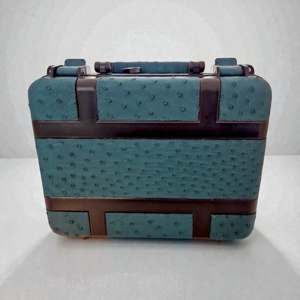 RHEIN CIGAR CASE 18-24 OSTRICH LEATHER GREEN — Rhein 1905