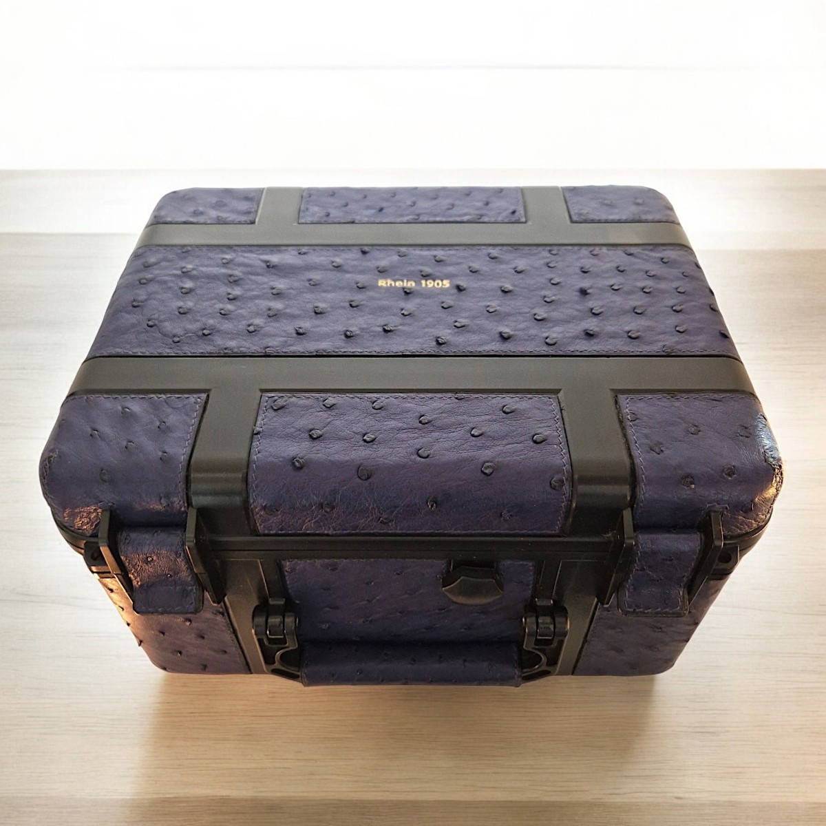 RHEIN CIGAR CASE 50-80 OSTRICH LEATHER BLUE PRUPLE — Rhein 1905