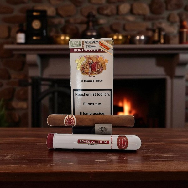 ROMEO Y JULIETA N°2 TUBOS CARDBOX /3 — Rhein 1905