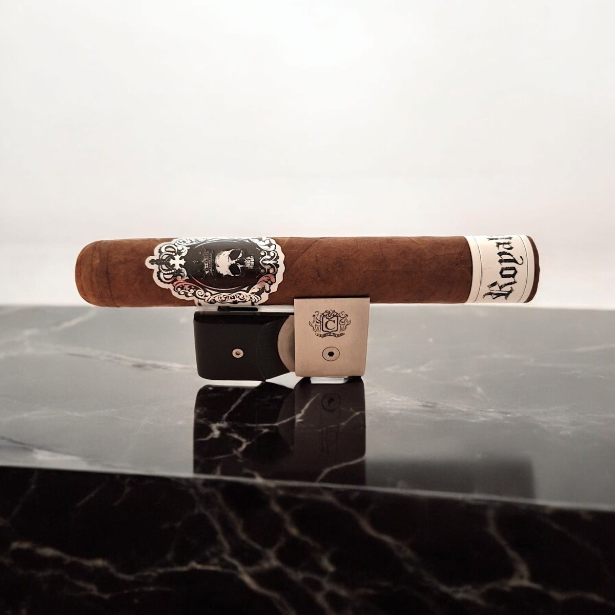 BLACK LABEL ROYALTY GRAN TORO — Rhein 1905