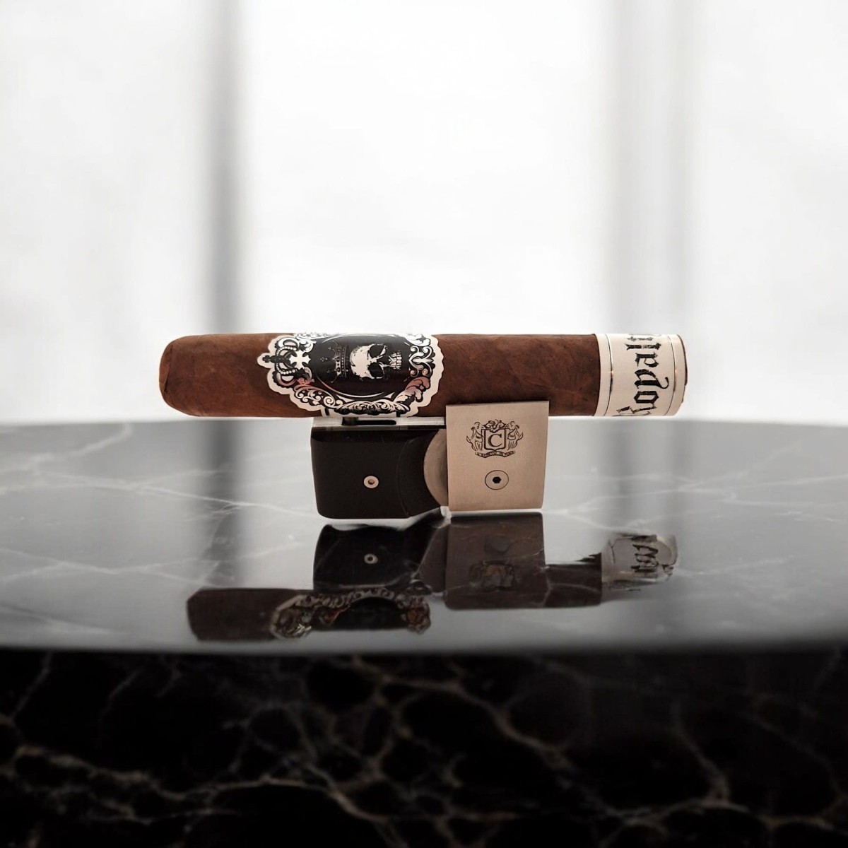 BLACK LABEL ROYALTY ROBUSTO — Rhein 1905